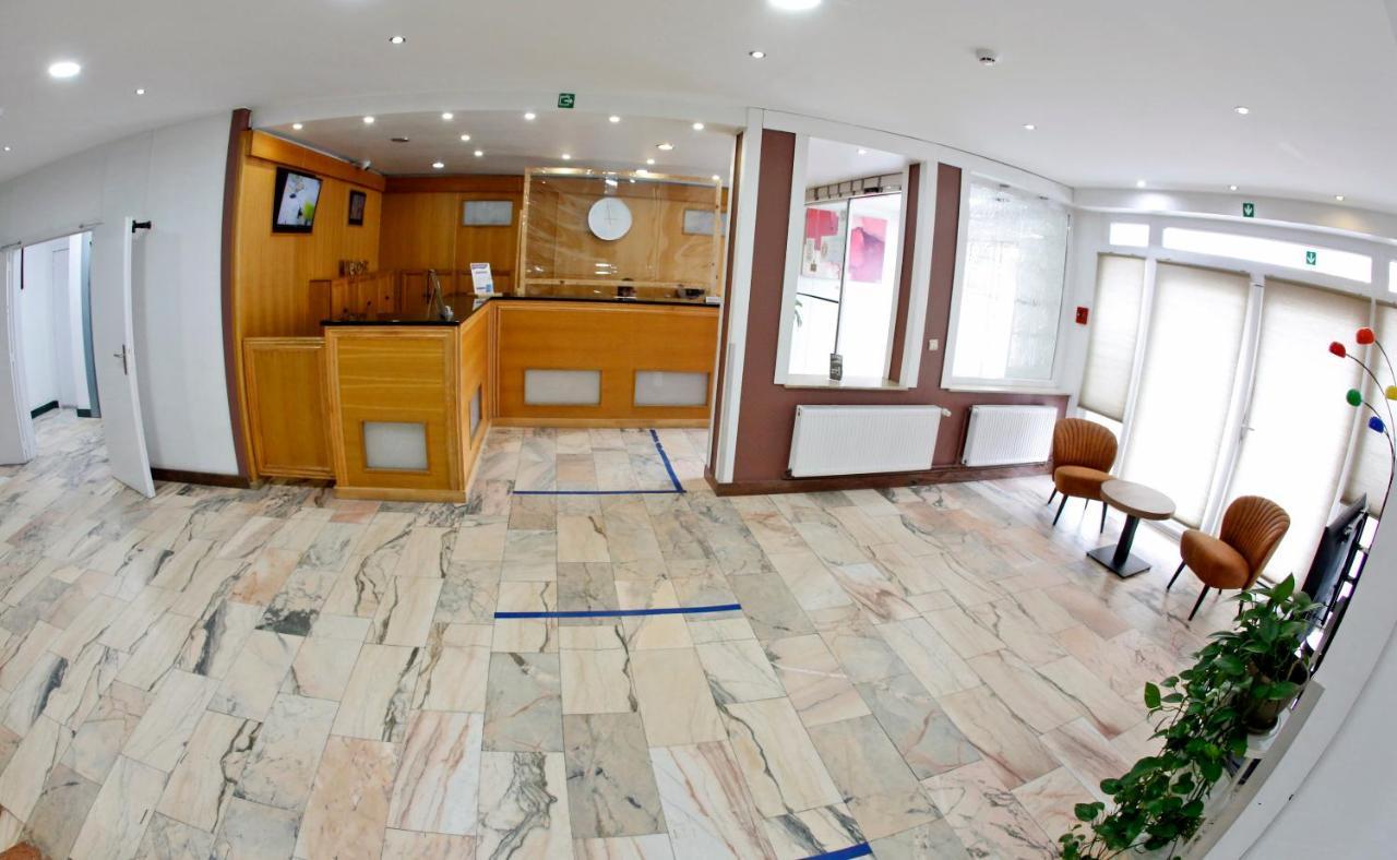 Hotel De France Saint-Gilles Zewnętrze zdjęcie