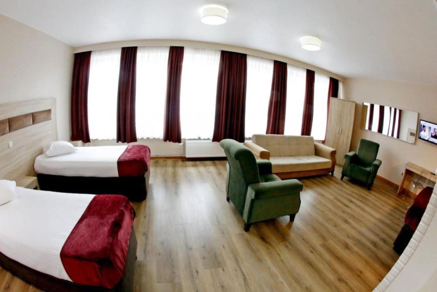 Hotel De France Saint-Gilles Zewnętrze zdjęcie